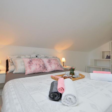 Apartments Viktoria Lovran Εξωτερικό φωτογραφία
