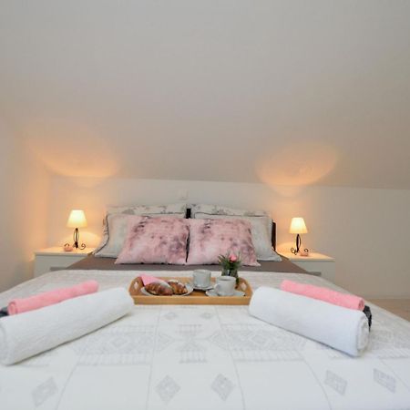 Apartments Viktoria Lovran Εξωτερικό φωτογραφία