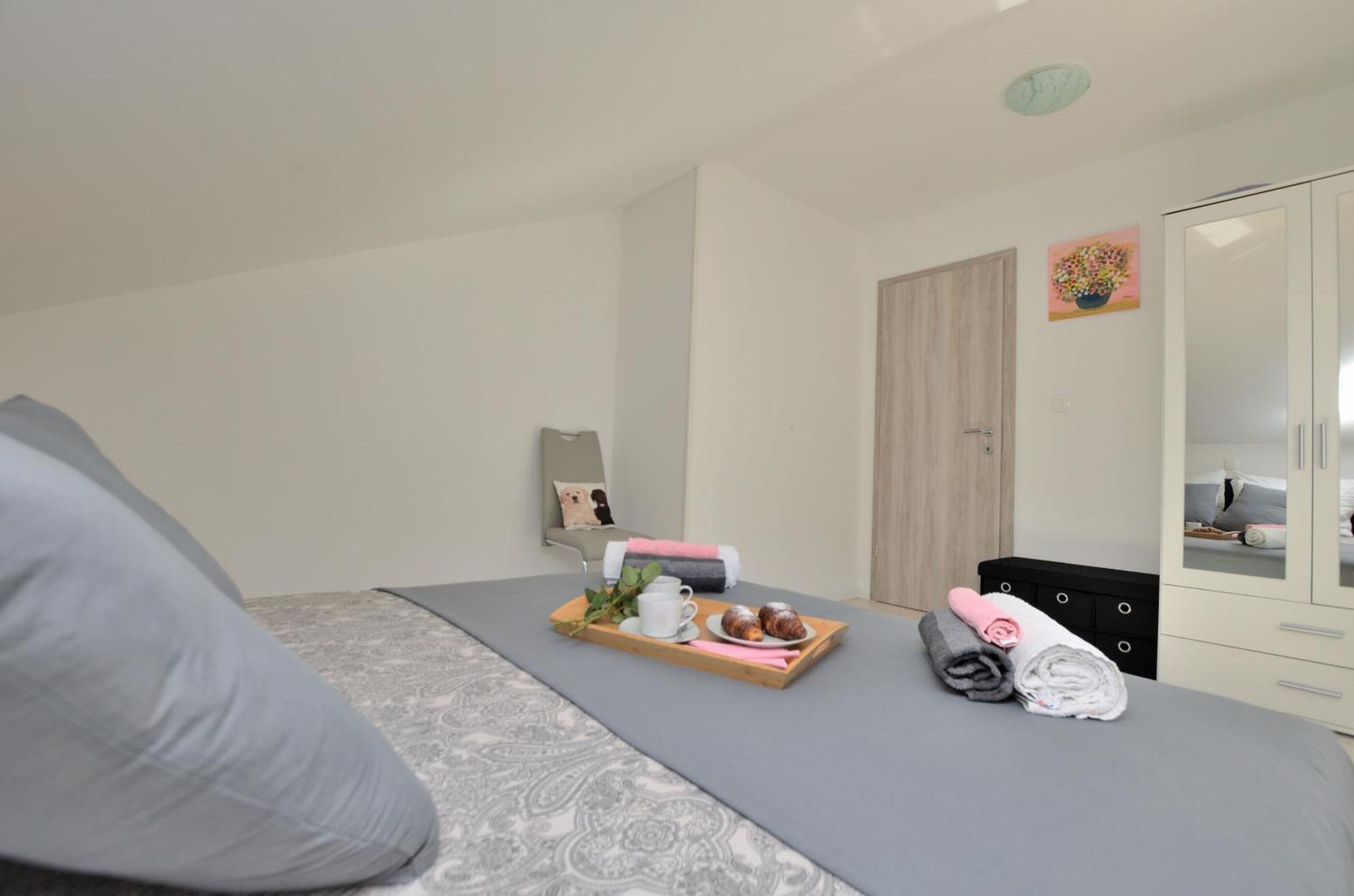 Apartments Viktoria Lovran Εξωτερικό φωτογραφία