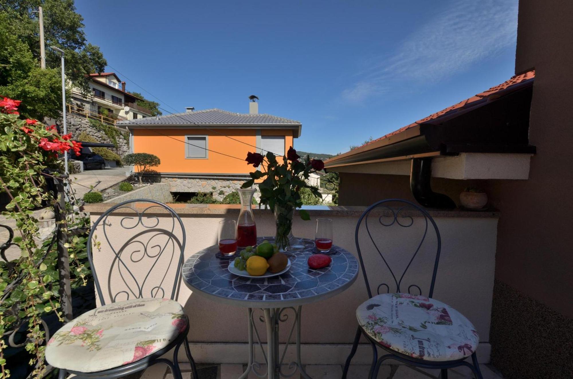 Apartments Viktoria Lovran Εξωτερικό φωτογραφία
