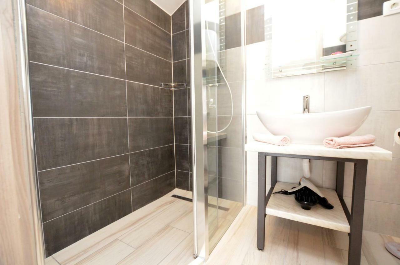Apartments Viktoria Lovran Εξωτερικό φωτογραφία