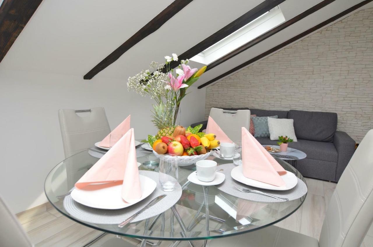 Apartments Viktoria Lovran Εξωτερικό φωτογραφία