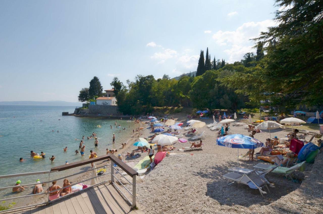 Apartments Viktoria Lovran Εξωτερικό φωτογραφία