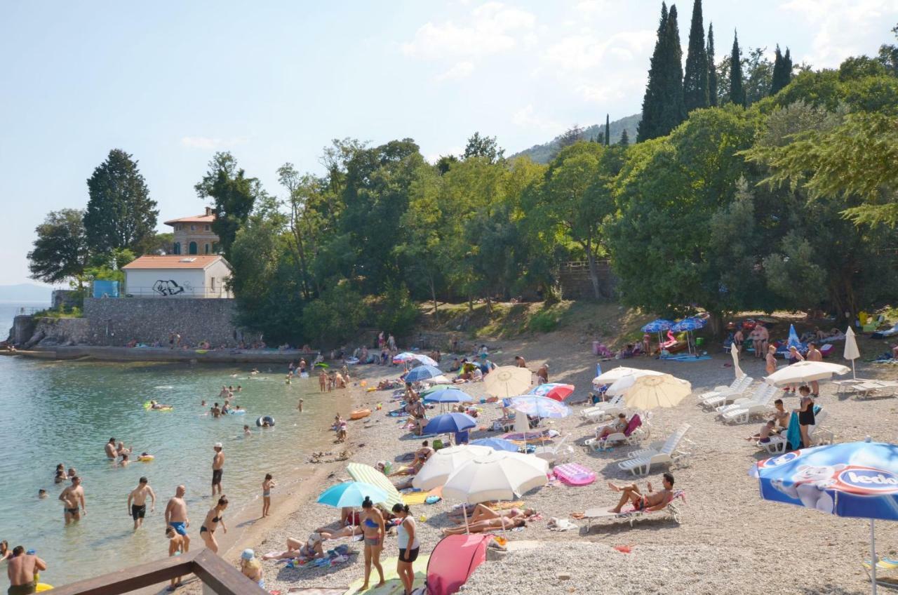 Apartments Viktoria Lovran Εξωτερικό φωτογραφία